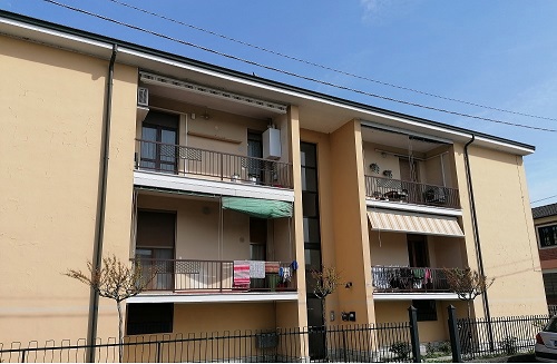 Appartamento in vendita a Spino d'Adda, 3 locali, prezzo € 80.000 | CambioCasa.it