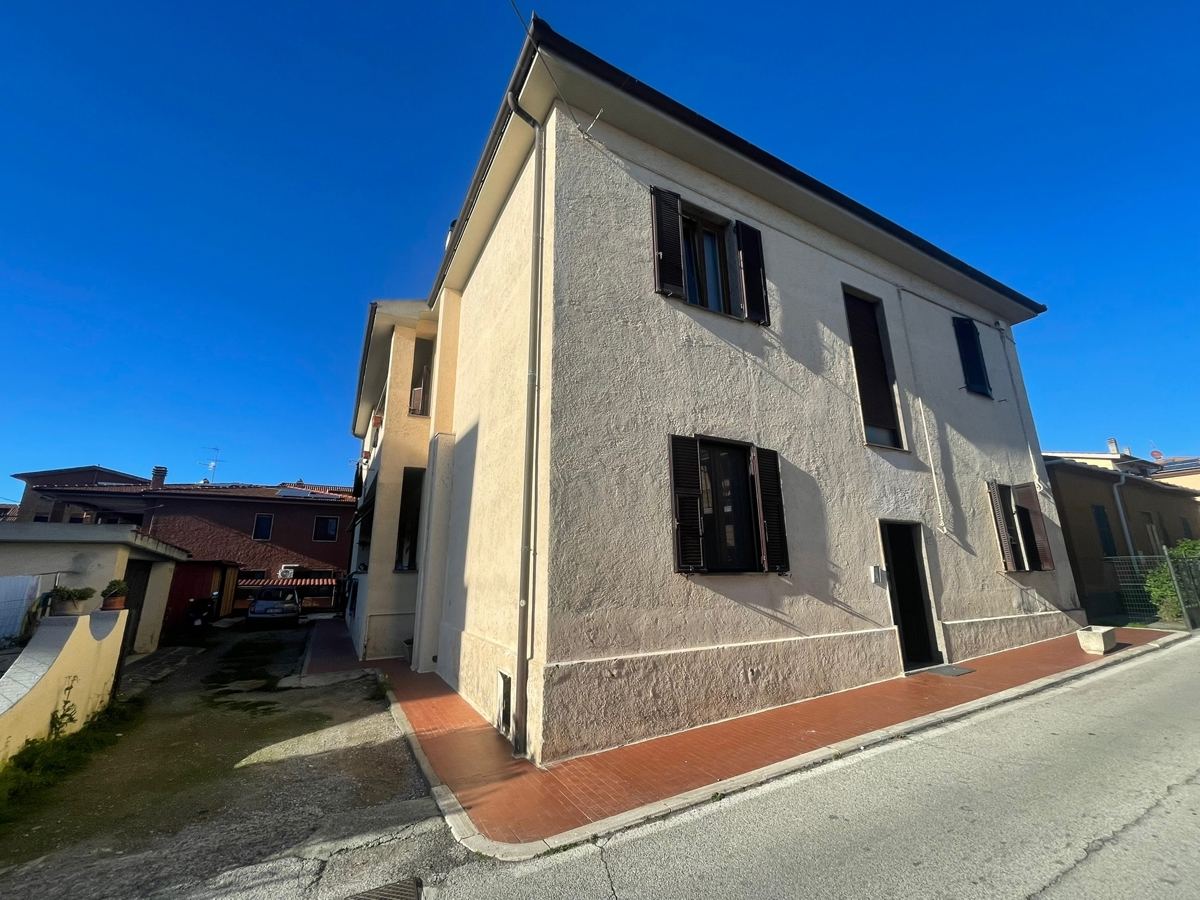 Appartamento in vendita a Orbetello, 4 locali, Trattative riservate | PortaleAgenzieImmobiliari.it