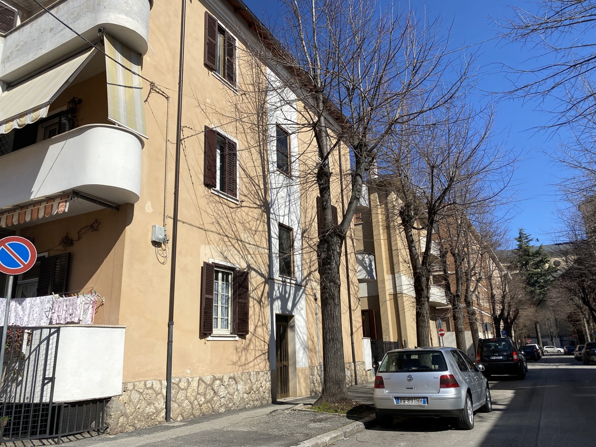 Appartamento in vendita a Avezzano, 3 locali, prezzo € 49.000 | PortaleAgenzieImmobiliari.it