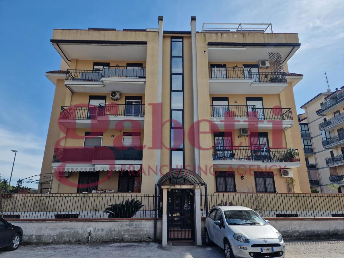 Appartamento in vendita a San Nicola la Strada, 3 locali, prezzo € 150.000 | PortaleAgenzieImmobiliari.it