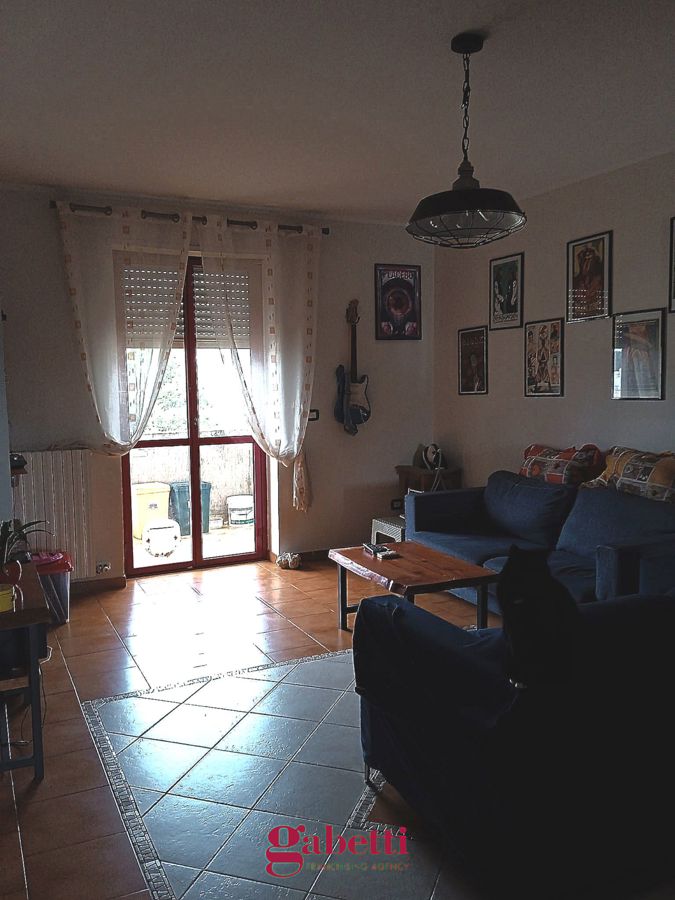 Appartamento in vendita a Maglie, 5 locali, prezzo € 105.000 | PortaleAgenzieImmobiliari.it