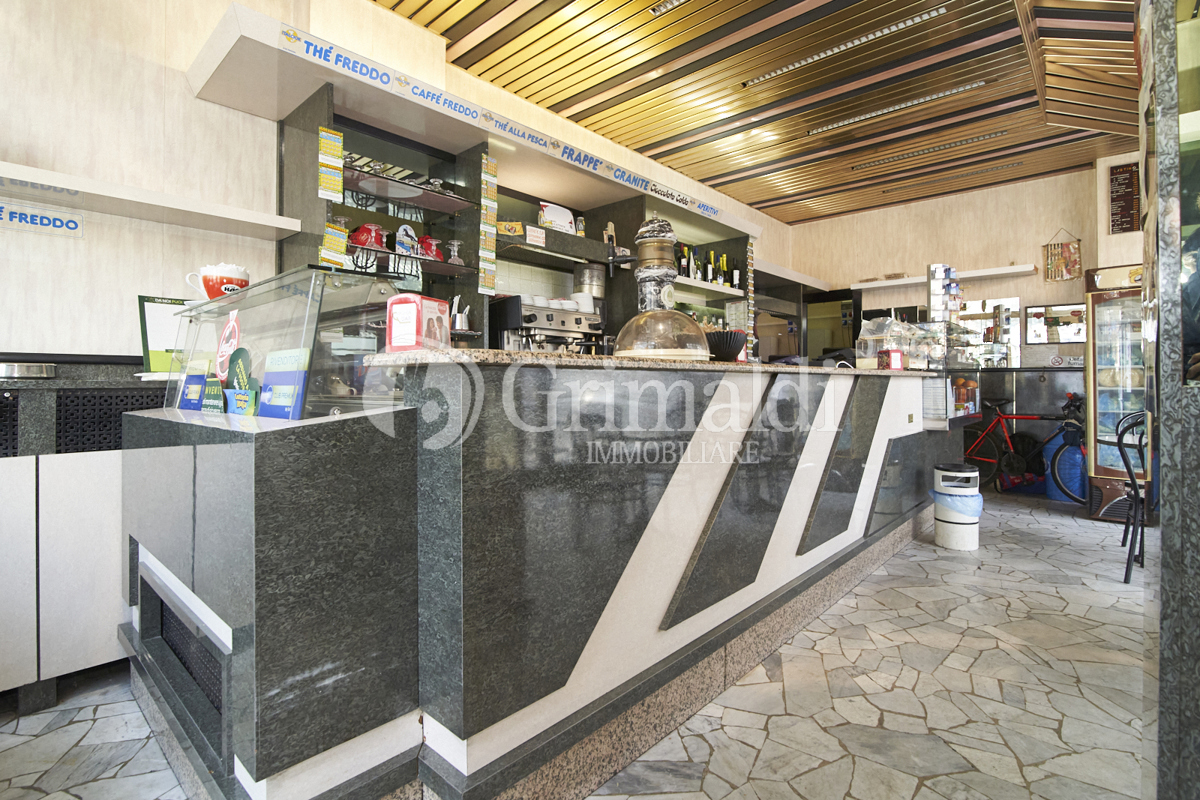 Bar in Vendita a Monza