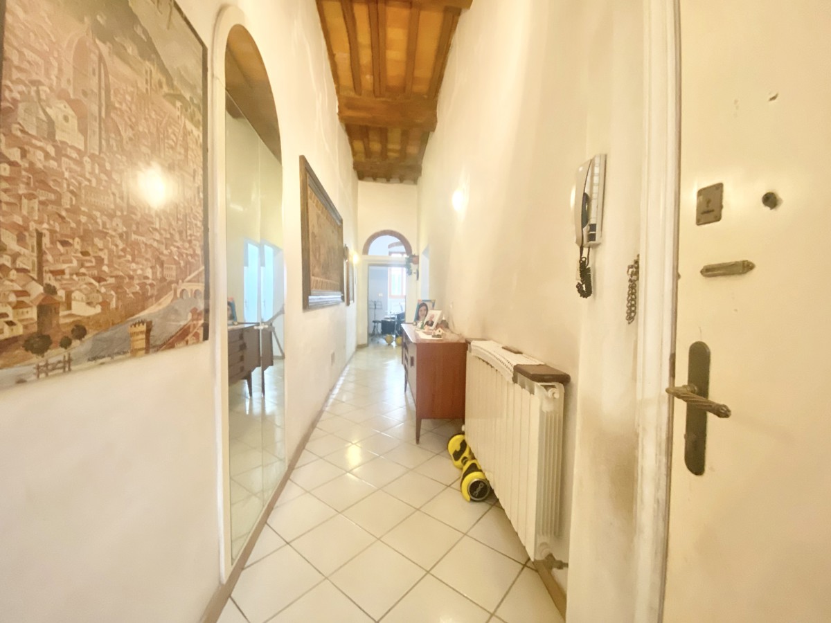 Appartamento in vendita a San Giovanni Valdarno, 3 locali, prezzo € 105.000 | PortaleAgenzieImmobiliari.it