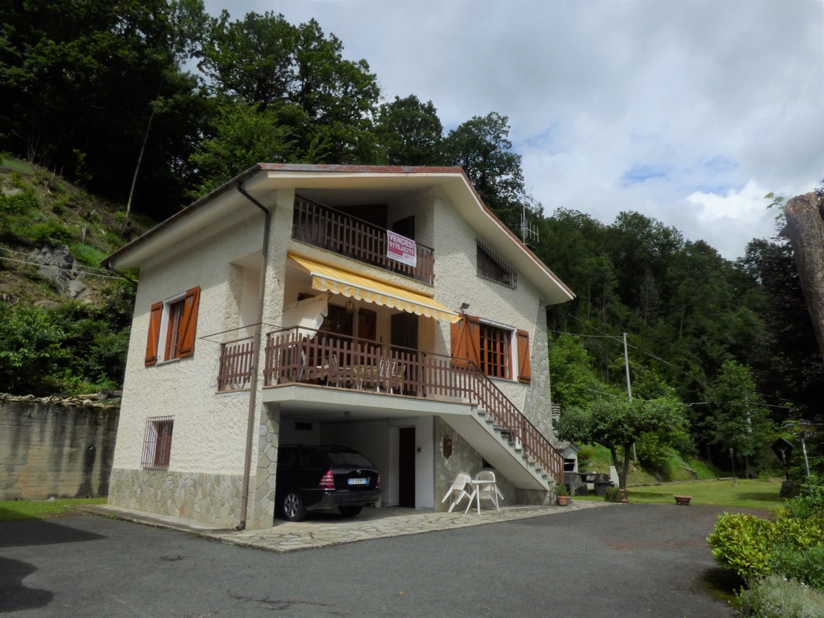 Villa in vendita a Frassino, 5 locali, prezzo € 95.000 | PortaleAgenzieImmobiliari.it