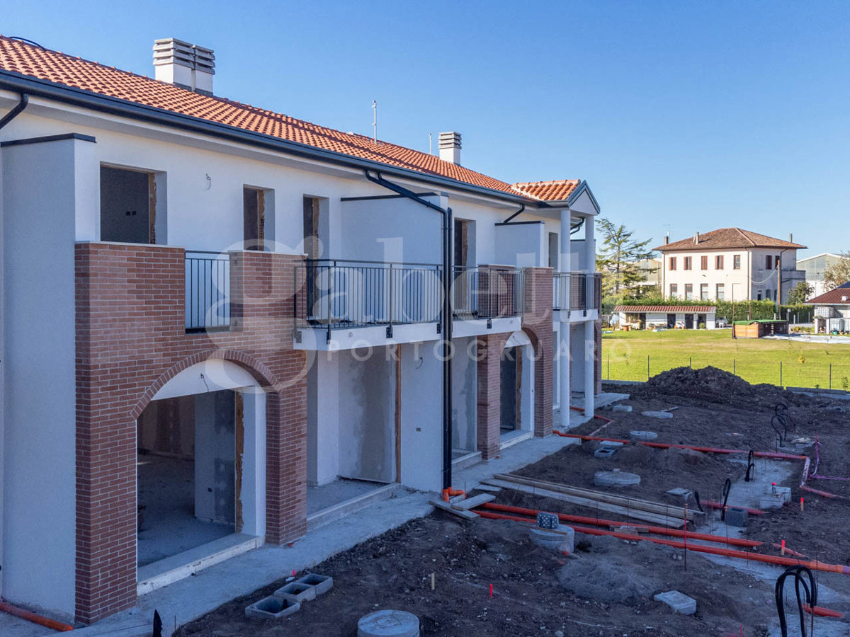 Villa a Schiera in vendita a Concordia Sagittaria, 3 locali, prezzo € 280.000 | PortaleAgenzieImmobiliari.it