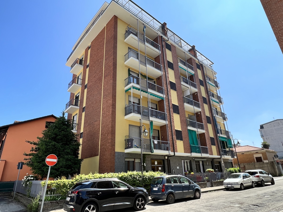 Appartamento in vendita a Poirino, 3 locali, prezzo € 73.000 | PortaleAgenzieImmobiliari.it