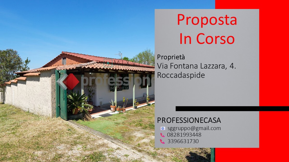 Villa in vendita a Roccadaspide, 4 locali, prezzo € 99.000 | PortaleAgenzieImmobiliari.it
