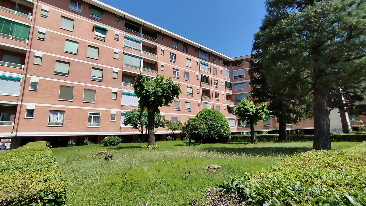 Appartamento in vendita a Piossasco, 5 locali, prezzo € 97.000 | PortaleAgenzieImmobiliari.it