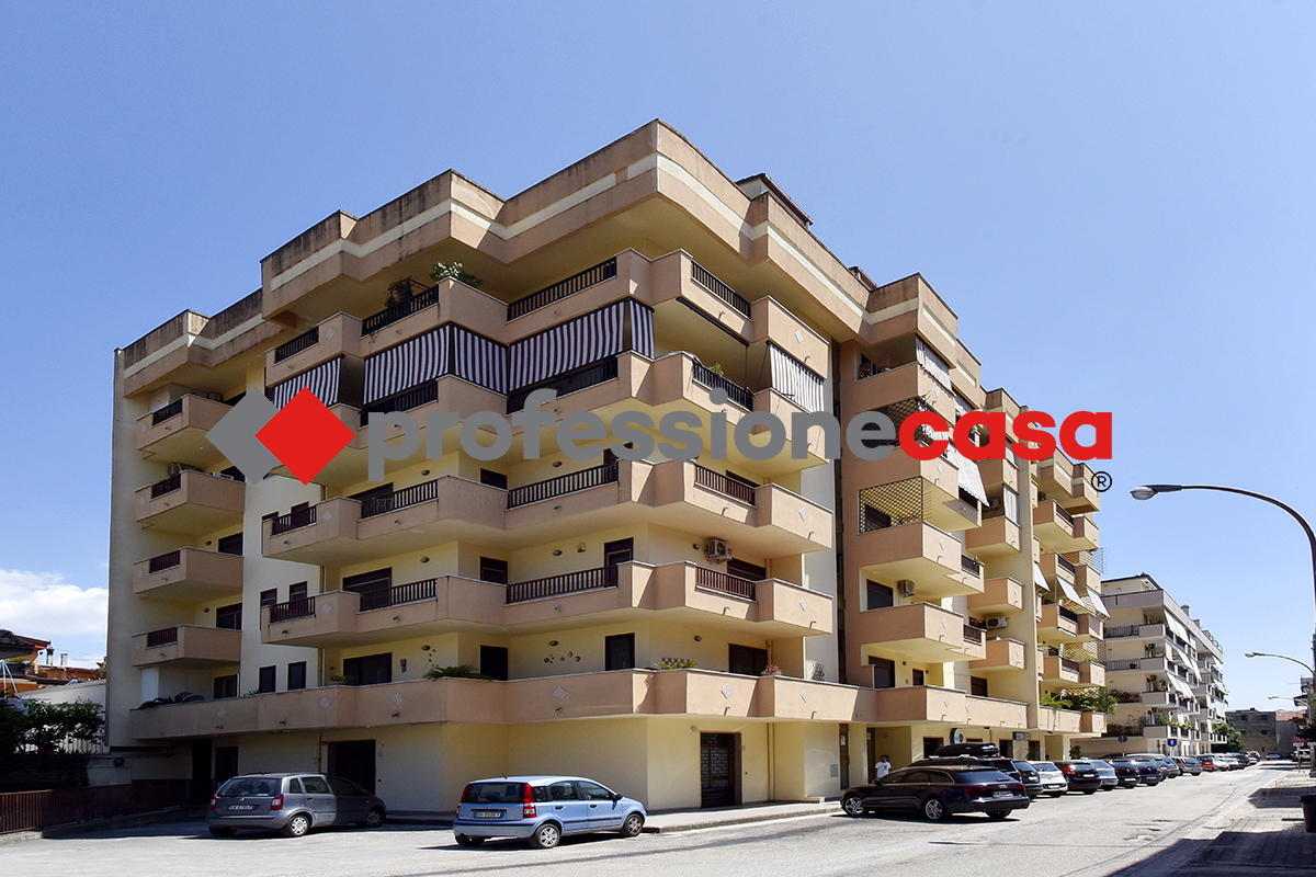 Appartamento in vendita a San Nicola la Strada, 3 locali, prezzo € 145.000 | PortaleAgenzieImmobiliari.it