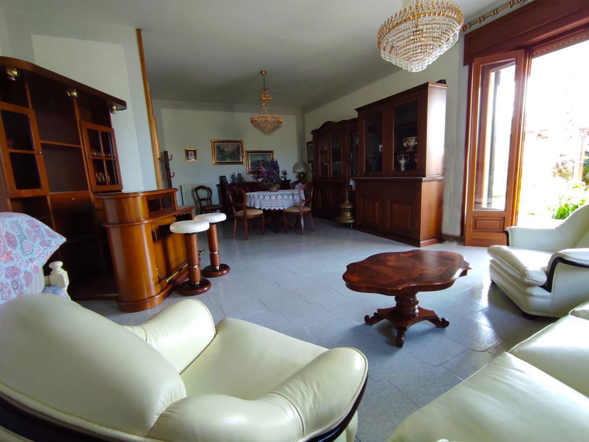 Villa in vendita a Minervino di Lecce, 4 locali, prezzo € 180.000 | PortaleAgenzieImmobiliari.it