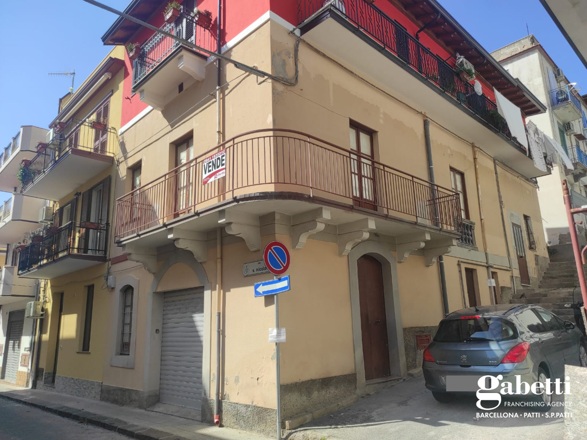 Appartamento in vendita a Gioiosa Marea, 5 locali, prezzo € 60.000 | PortaleAgenzieImmobiliari.it