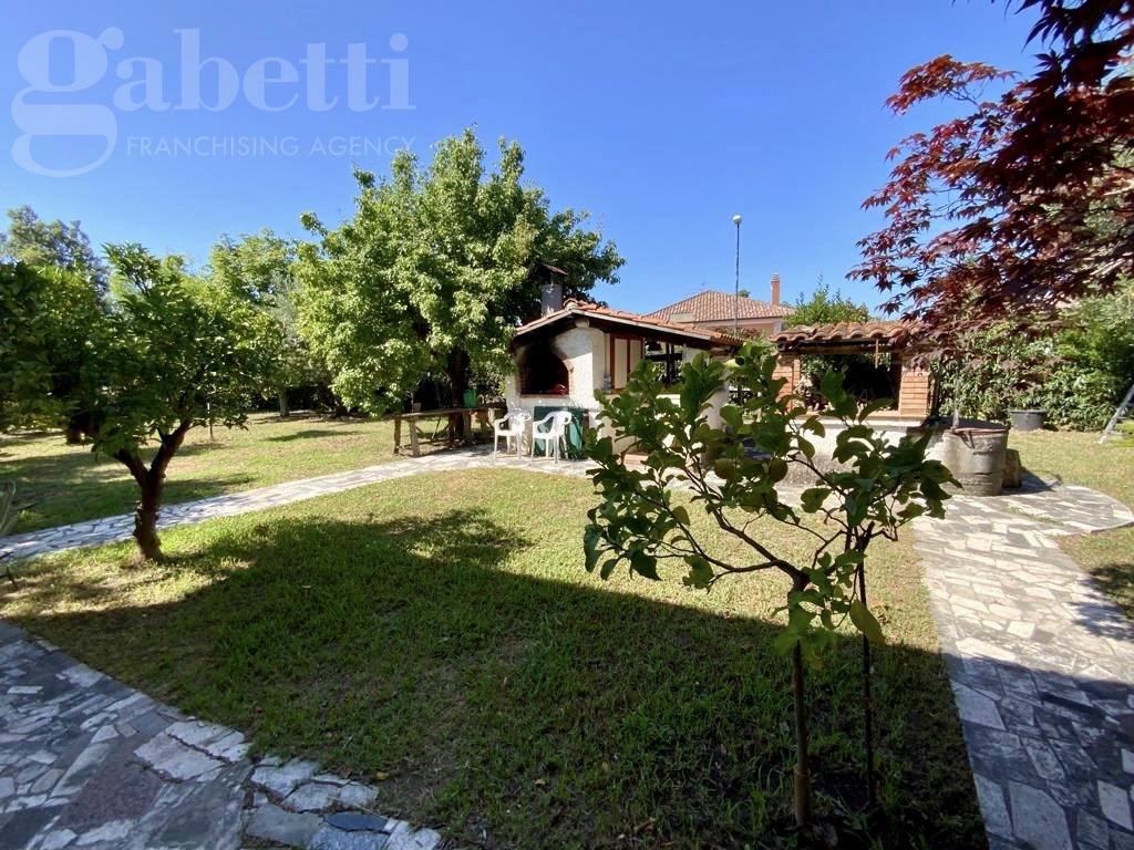 Villa in vendita a Ascea, 8 locali, prezzo € 399.000 | PortaleAgenzieImmobiliari.it