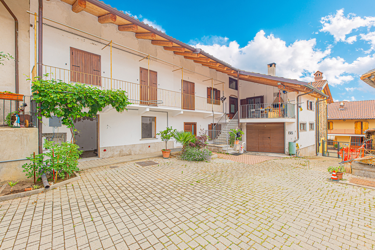 Appartamento in vendita a Reano, 3 locali, prezzo € 72.000 | PortaleAgenzieImmobiliari.it