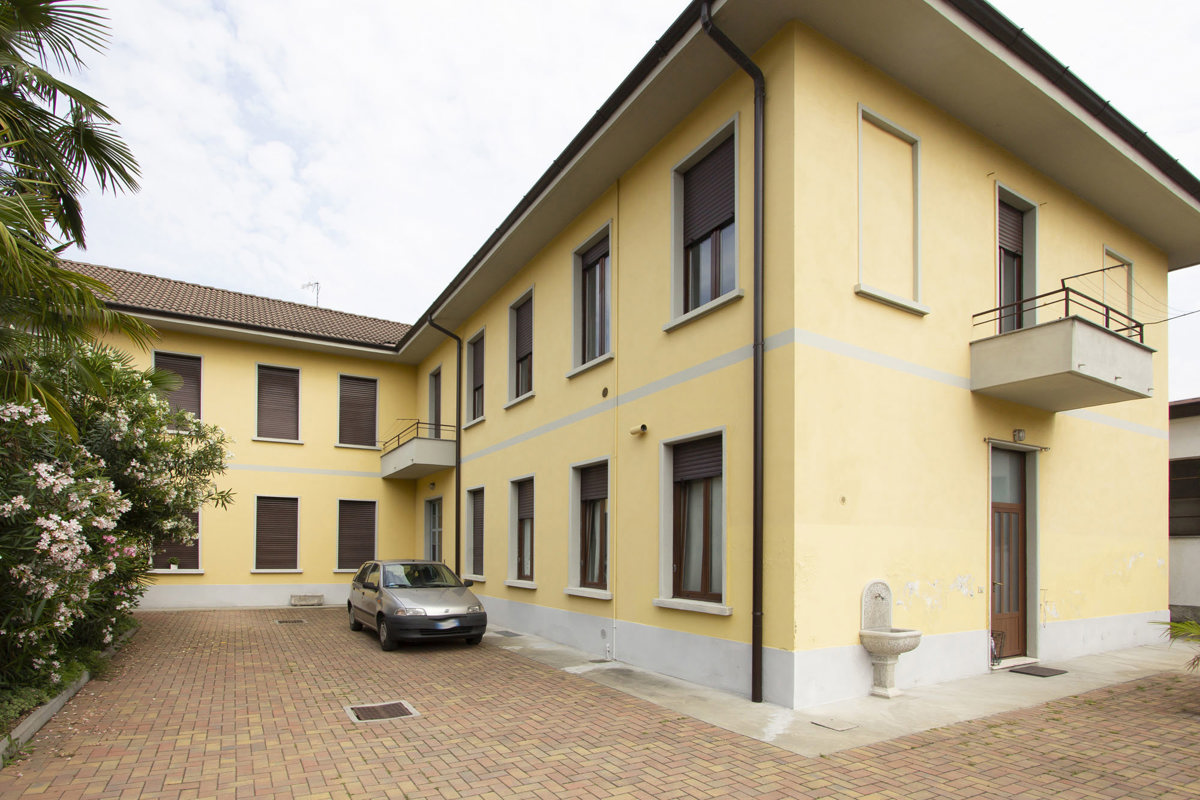 Appartamento in vendita a Seveso, 3 locali, zona ccana, prezzo € 125.000 | PortaleAgenzieImmobiliari.it