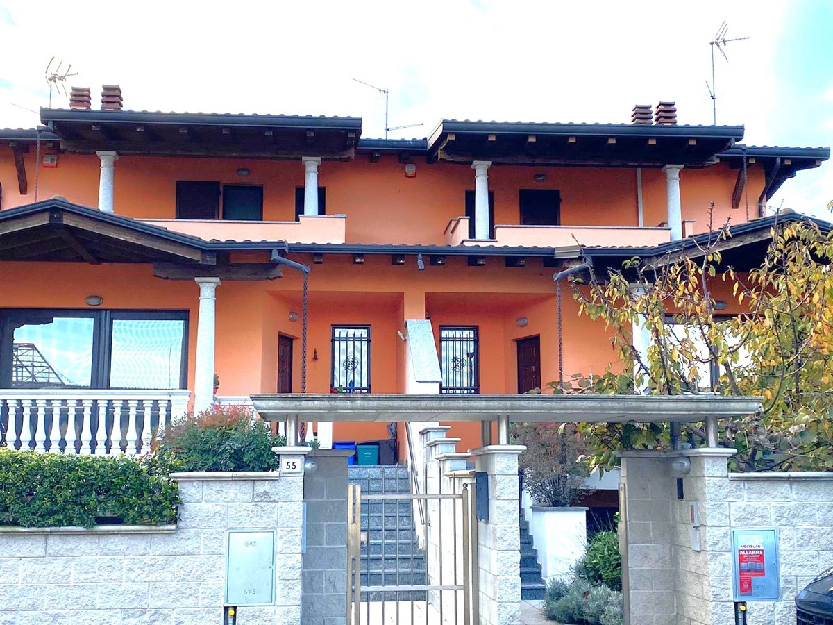 Villa in Vendita a Garlasco