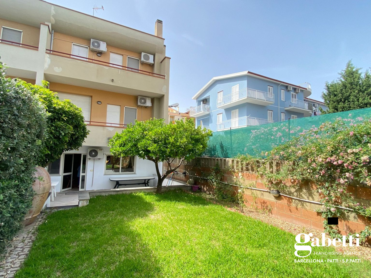 Villa a Schiera in vendita a Gioiosa Marea, 5 locali, prezzo € 265.000 | PortaleAgenzieImmobiliari.it