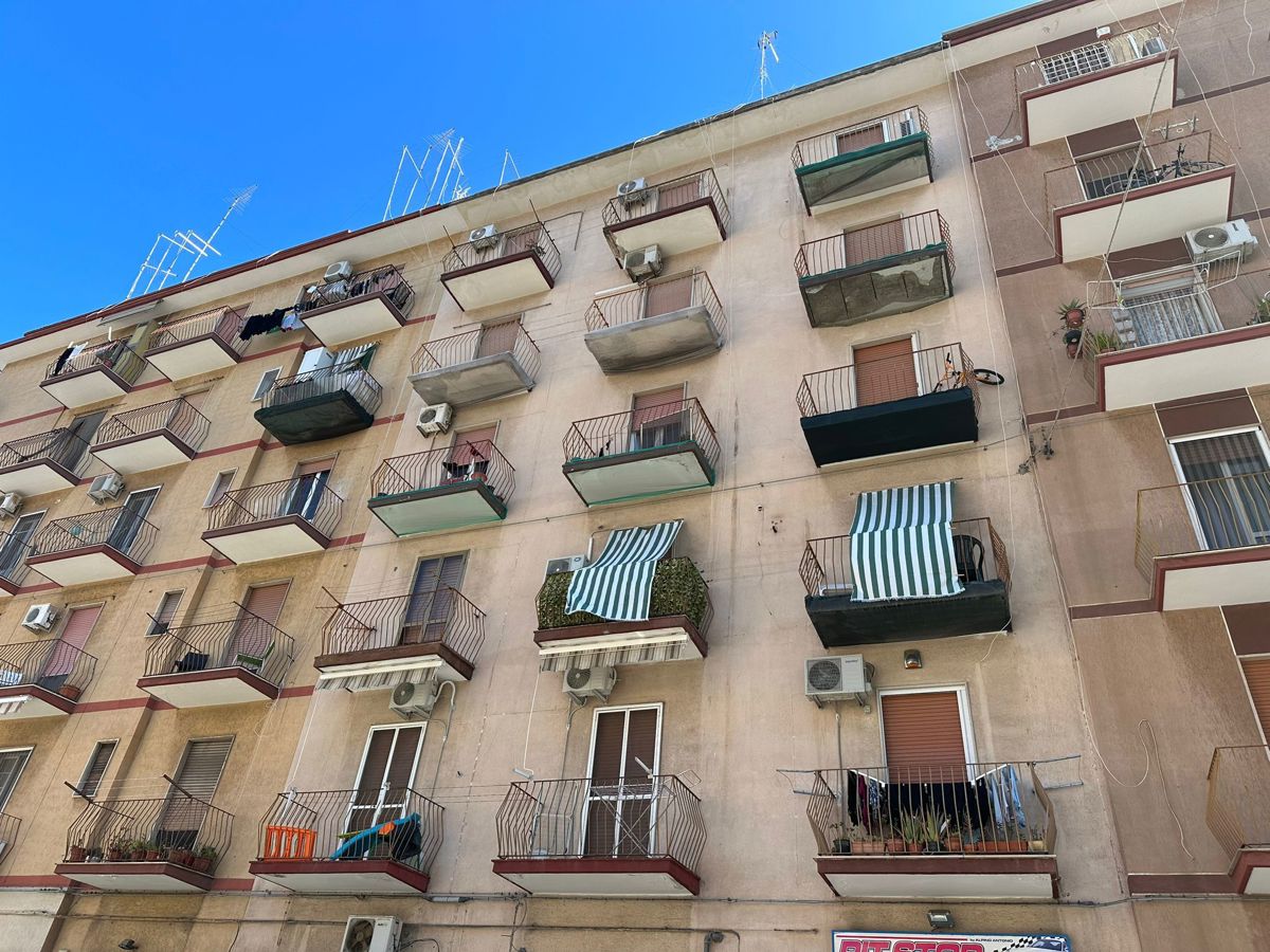 Appartamento in vendita a Taranto, 2 locali, prezzo € 29.000 | PortaleAgenzieImmobiliari.it
