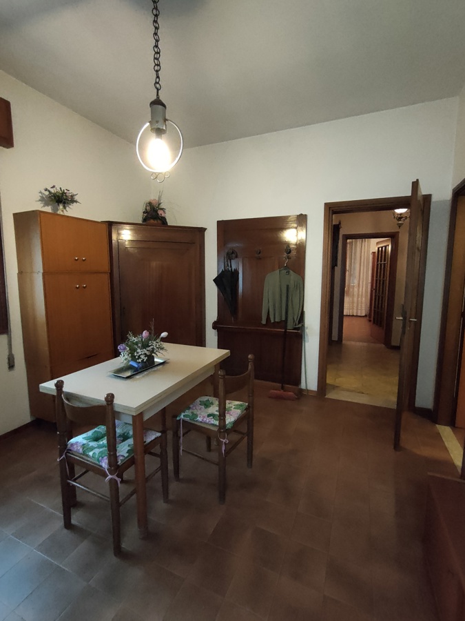 Villa in vendita a Ceregnano, 12 locali, prezzo € 90.000 | PortaleAgenzieImmobiliari.it