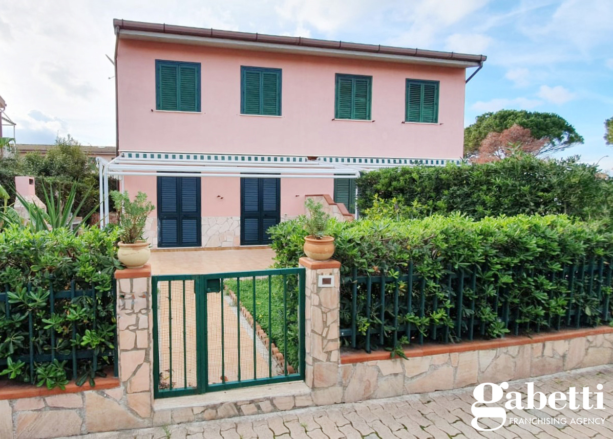 Villa a Schiera in vendita a Campofelice di Roccella, 3 locali, prezzo € 110.000 | PortaleAgenzieImmobiliari.it