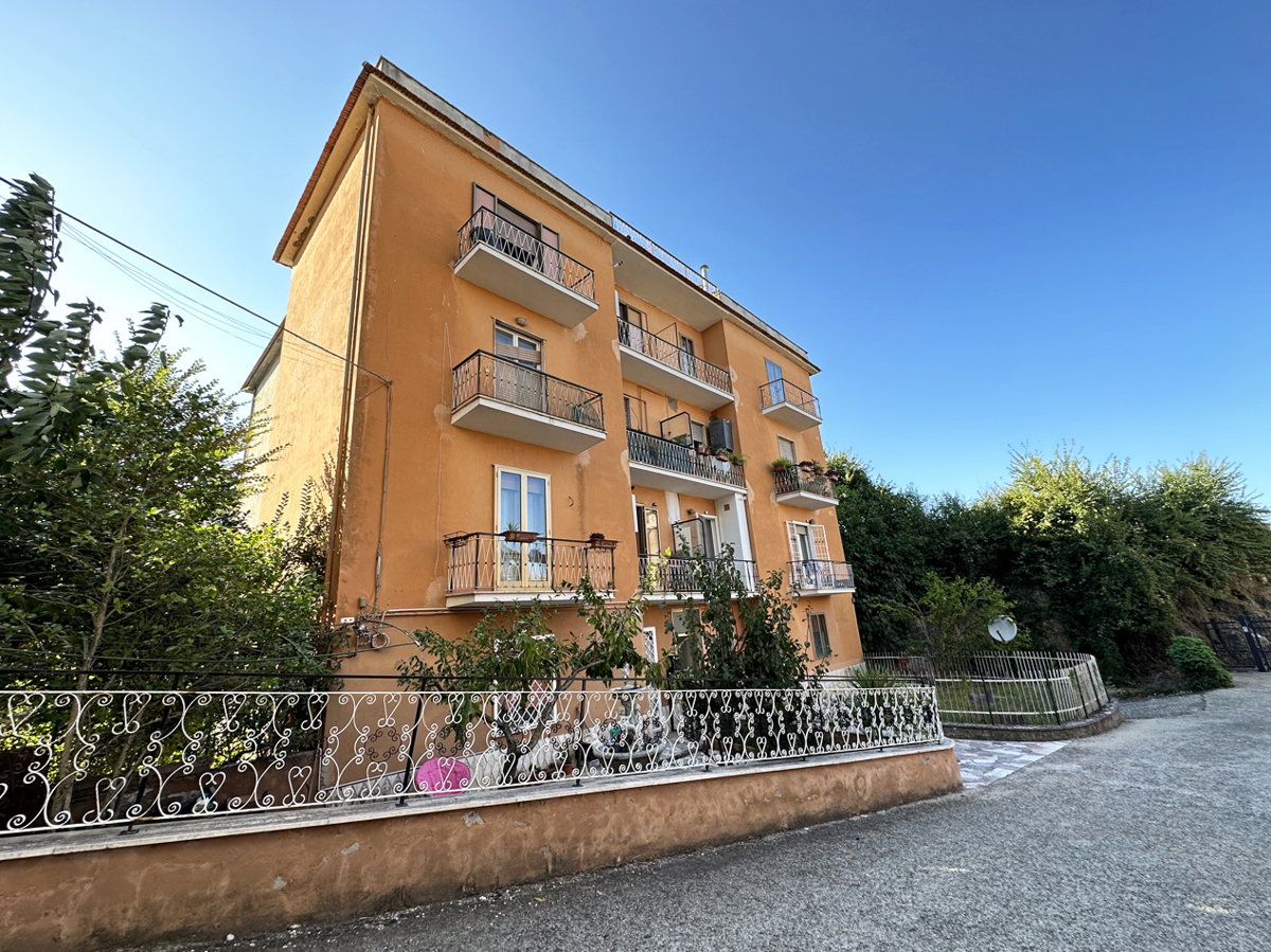 Appartamento in vendita a Nepi, 9999 locali, prezzo € 89.000 | PortaleAgenzieImmobiliari.it