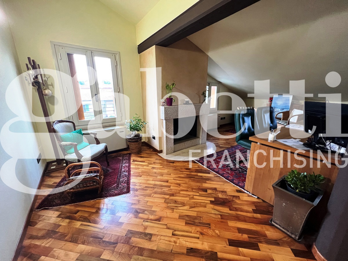 Appartamento in vendita a Capriano del Colle, 4 locali, prezzo € 195.000 | PortaleAgenzieImmobiliari.it