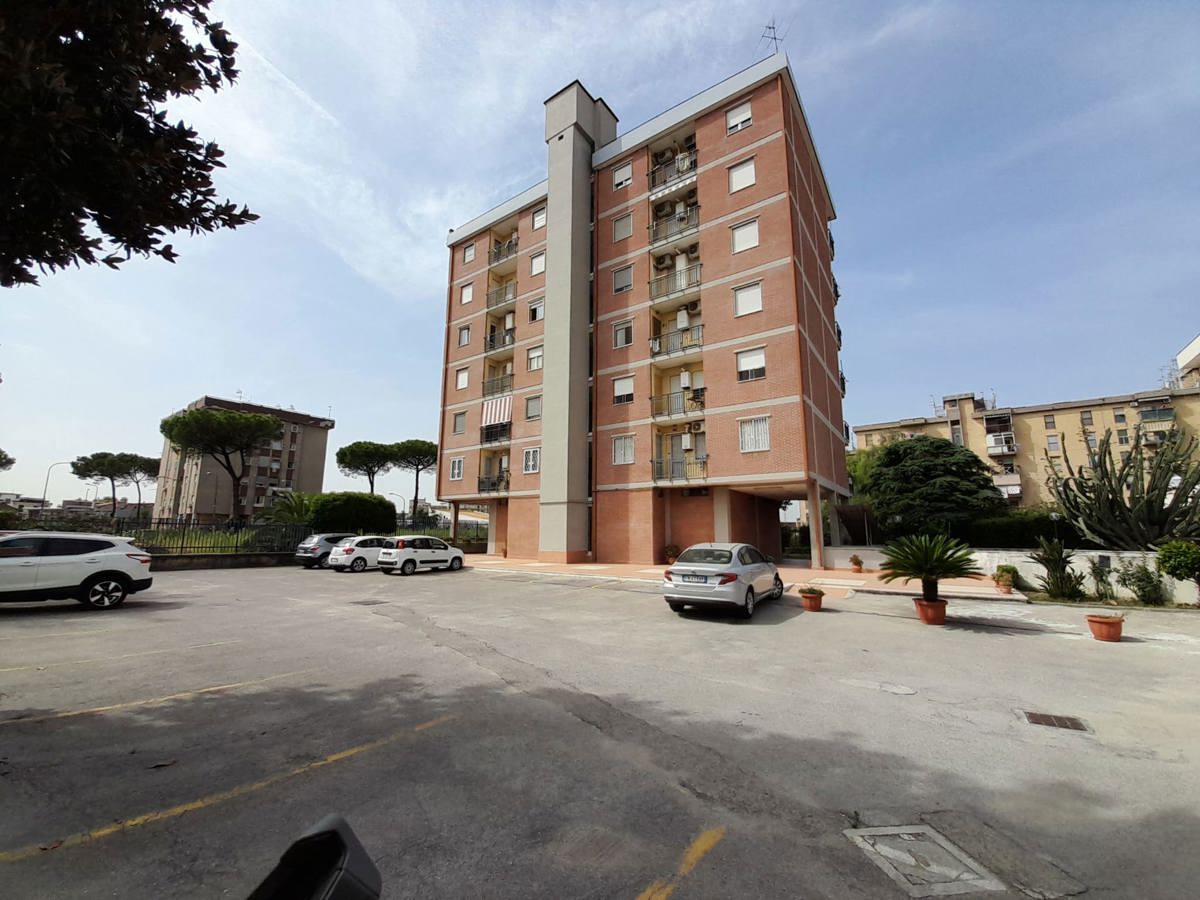 Appartamento in vendita a Caivano, 5 locali, prezzo € 140.000 | PortaleAgenzieImmobiliari.it