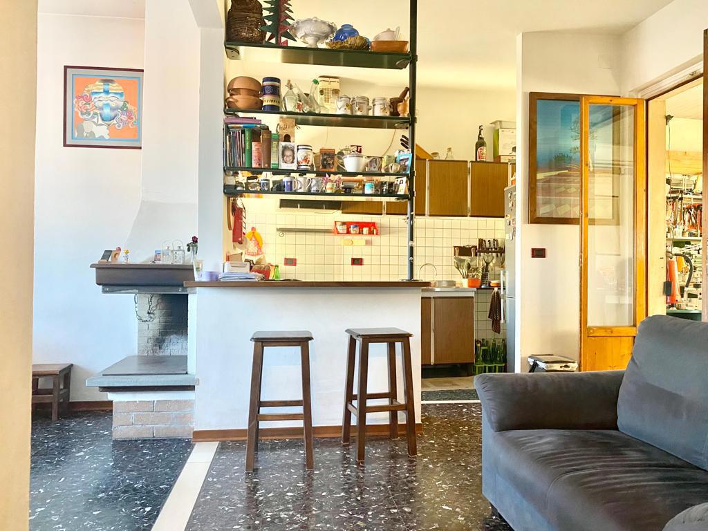 Appartamento in vendita a Figline e Incisa Valdarno, 4 locali, prezzo € 150.000 | PortaleAgenzieImmobiliari.it