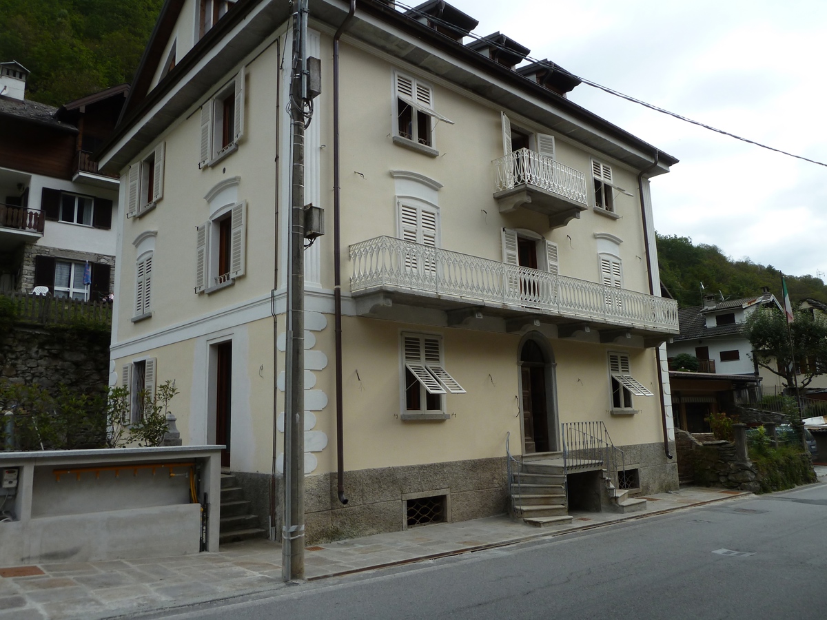 Appartamento in vendita a Ceppo Morelli, 3 locali, prezzo € 130.000 | PortaleAgenzieImmobiliari.it