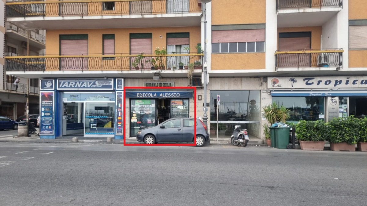 Negozio / Locale in affitto a Milazzo, 9999 locali, prezzo € 1.700 | PortaleAgenzieImmobiliari.it