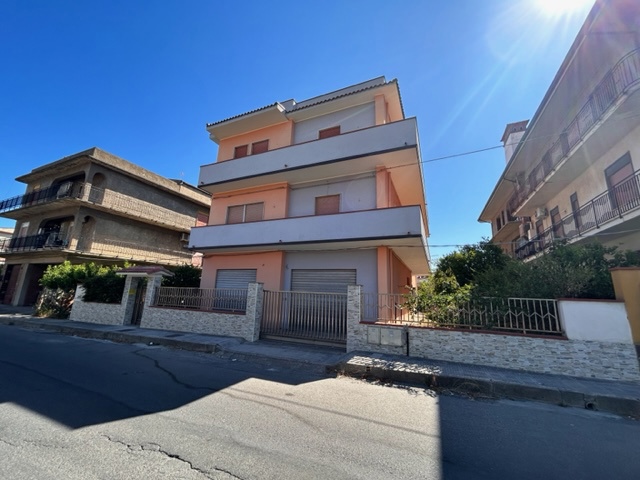 Appartamento in vendita a Terme Vigliatore, 5 locali, prezzo € 90.000 | PortaleAgenzieImmobiliari.it