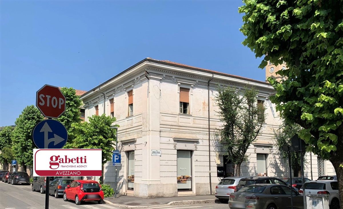 Negozio / Locale in vendita a Avezzano, 9999 locali, prezzo € 590.000 | PortaleAgenzieImmobiliari.it