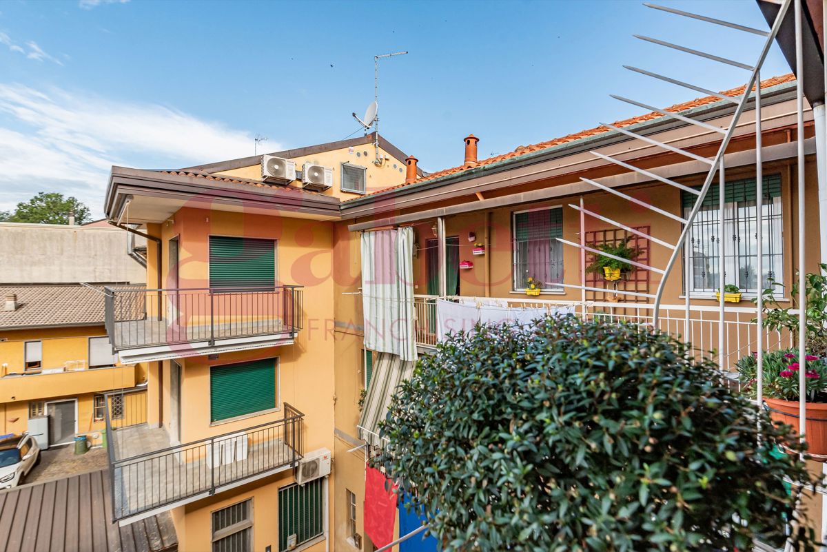 Appartamento in vendita a Senago, 3 locali, prezzo € 135.000 | PortaleAgenzieImmobiliari.it