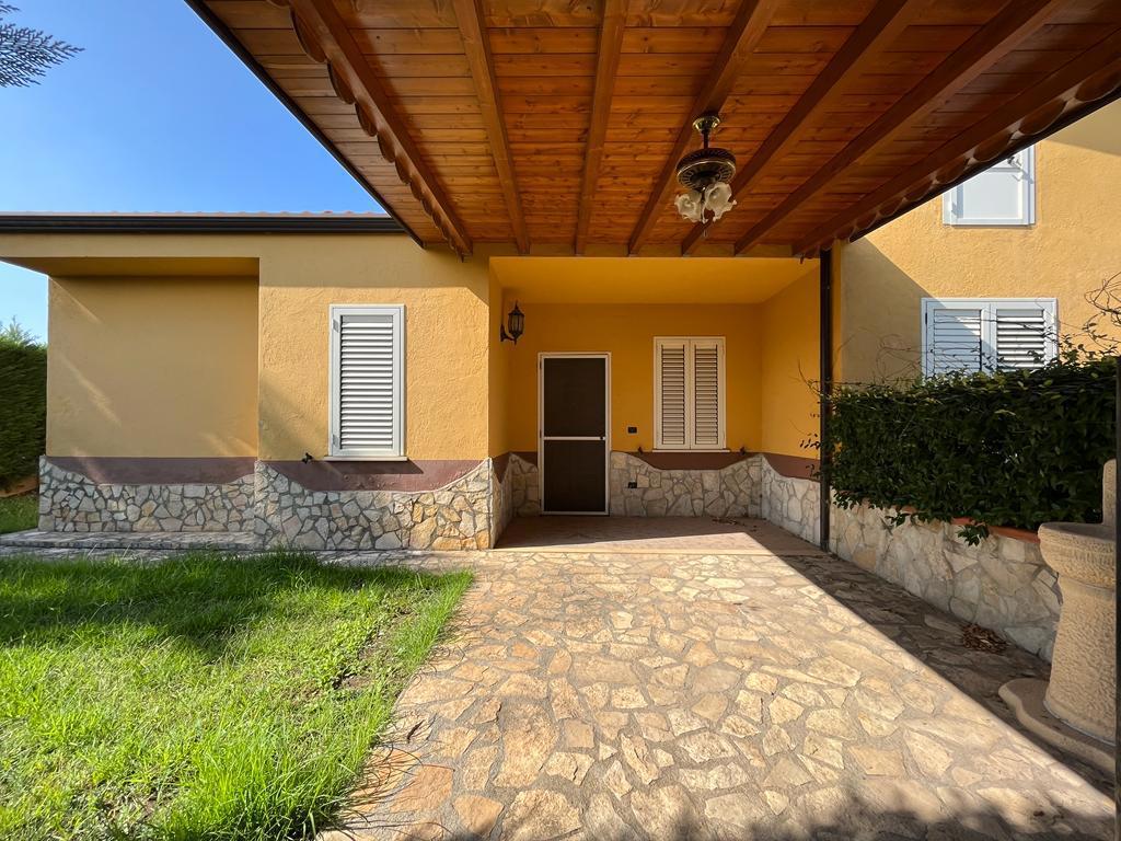 Villa in vendita a Scalea, 3 locali, prezzo € 98.000 | PortaleAgenzieImmobiliari.it