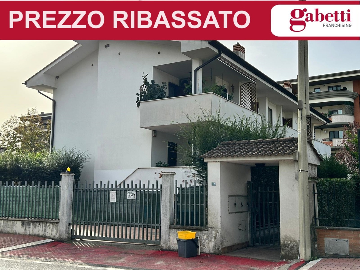 Appartamento in vendita a Sermoneta, 3 locali, prezzo € 165.000 | PortaleAgenzieImmobiliari.it