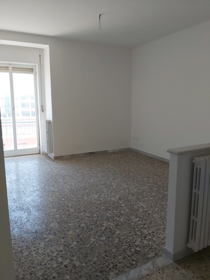 Appartamento in affitto a Brindisi, 3 locali, prezzo € 575 | PortaleAgenzieImmobiliari.it