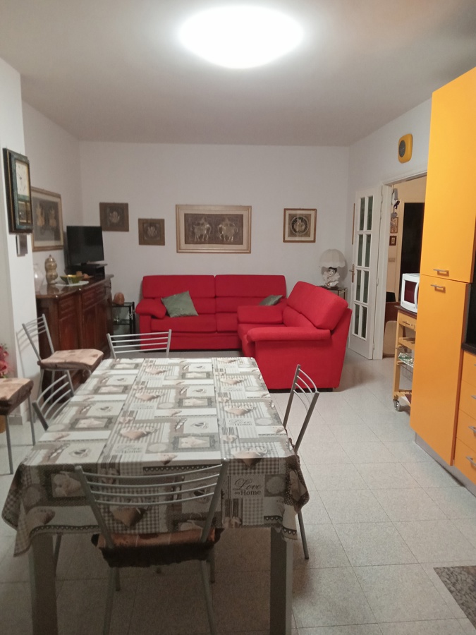 Appartamento in vendita a Poggio Imperiale, 4 locali, prezzo € 49.000 | PortaleAgenzieImmobiliari.it