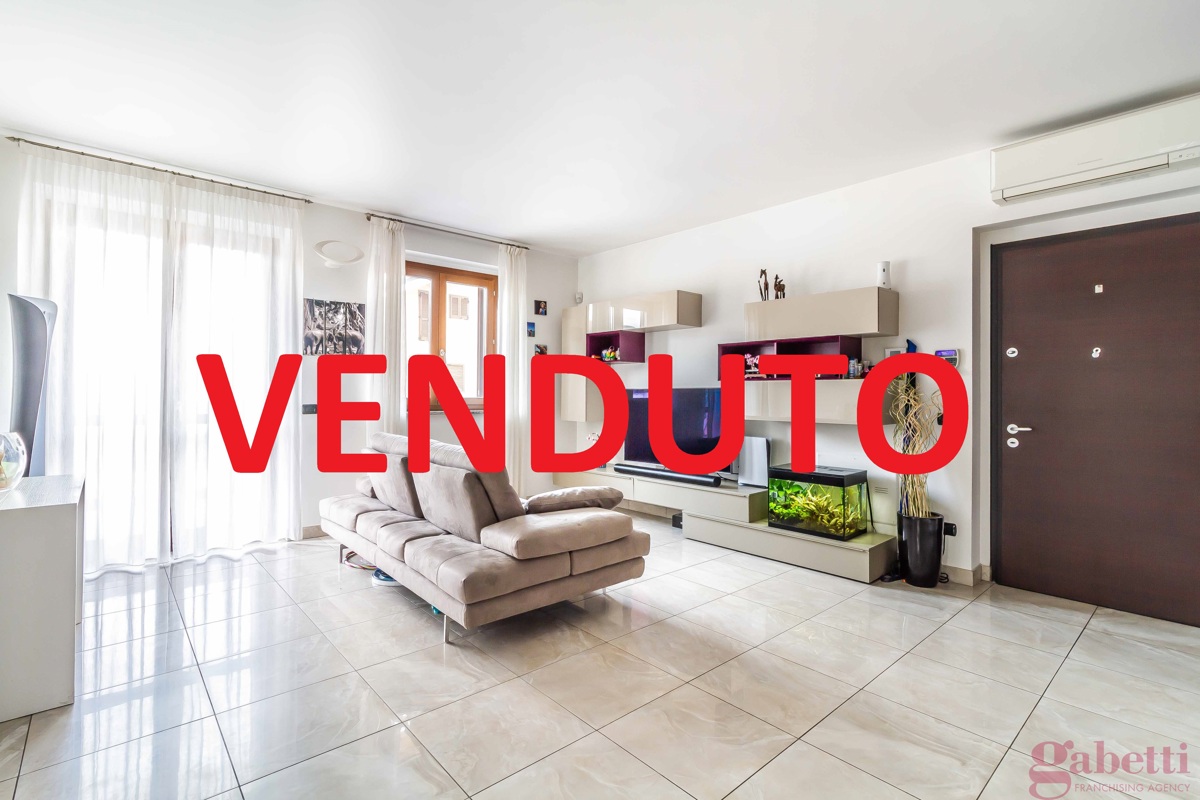 Duplex in vendita a Bareggio, 3 locali, prezzo € 275.000 | PortaleAgenzieImmobiliari.it