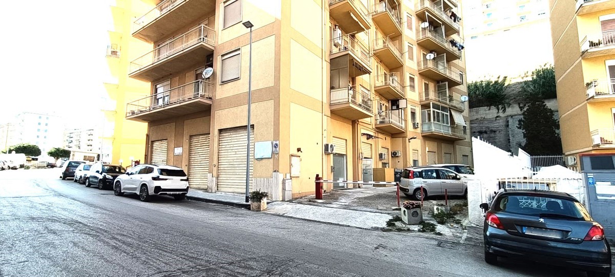 Ufficio / Studio in affitto a Agrigento, 1 locali, prezzo € 180 | PortaleAgenzieImmobiliari.it