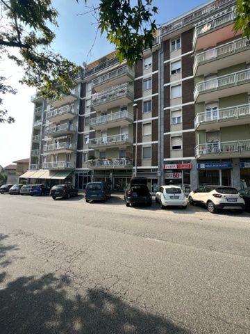 Appartamento in vendita a Biella, 4 locali, prezzo € 118.000 | PortaleAgenzieImmobiliari.it
