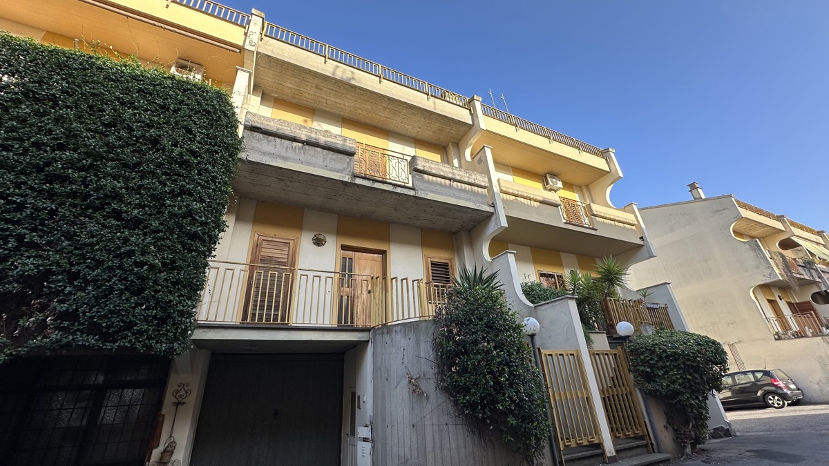 Villa a Schiera in vendita a Marino, 4 locali, zona a Maria delle Mole, prezzo € 299.000 | PortaleAgenzieImmobiliari.it