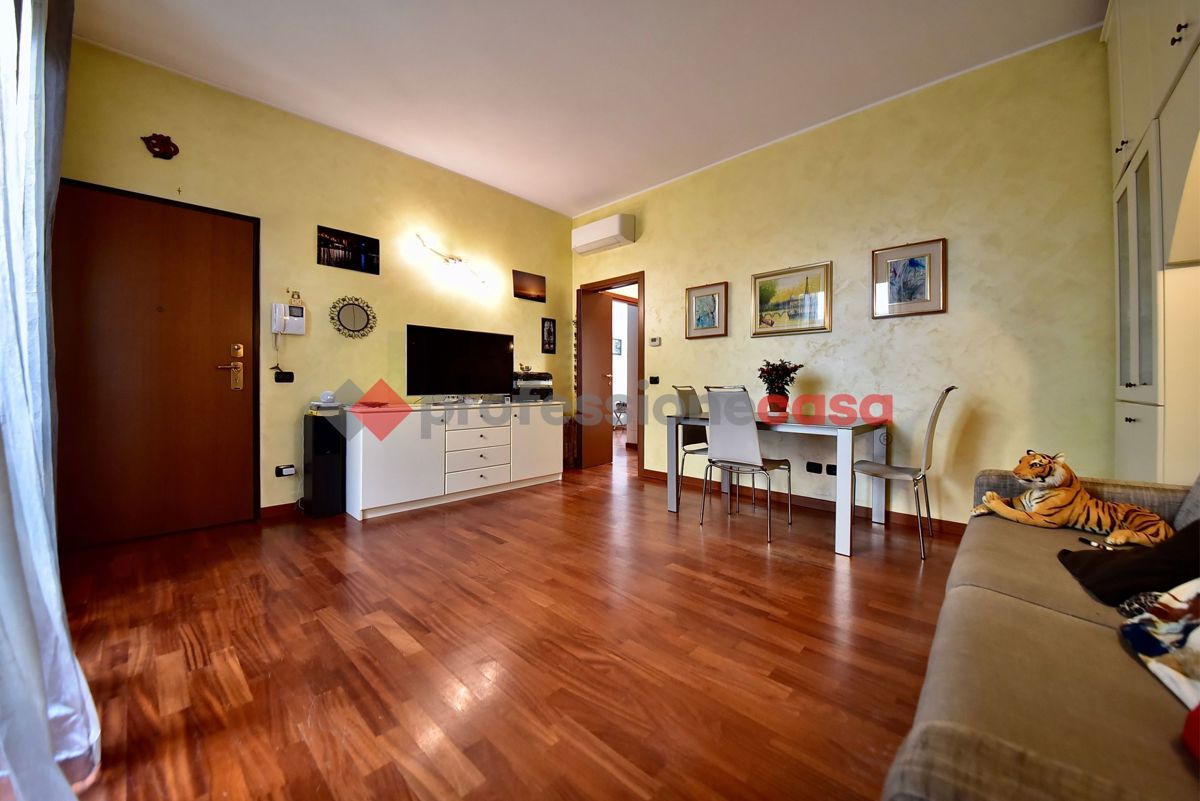 Appartamento in vendita a Paderno Dugnano, 3 locali, prezzo € 169.000 | PortaleAgenzieImmobiliari.it
