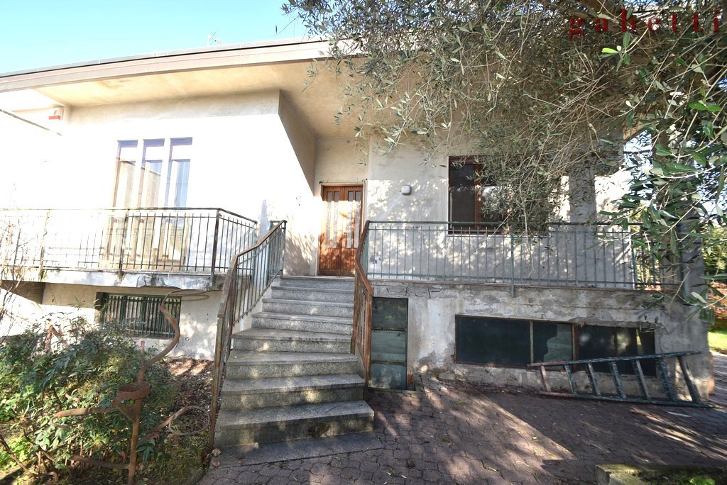 Villa in vendita a Magenta, 3 locali, prezzo € 210.000 | PortaleAgenzieImmobiliari.it