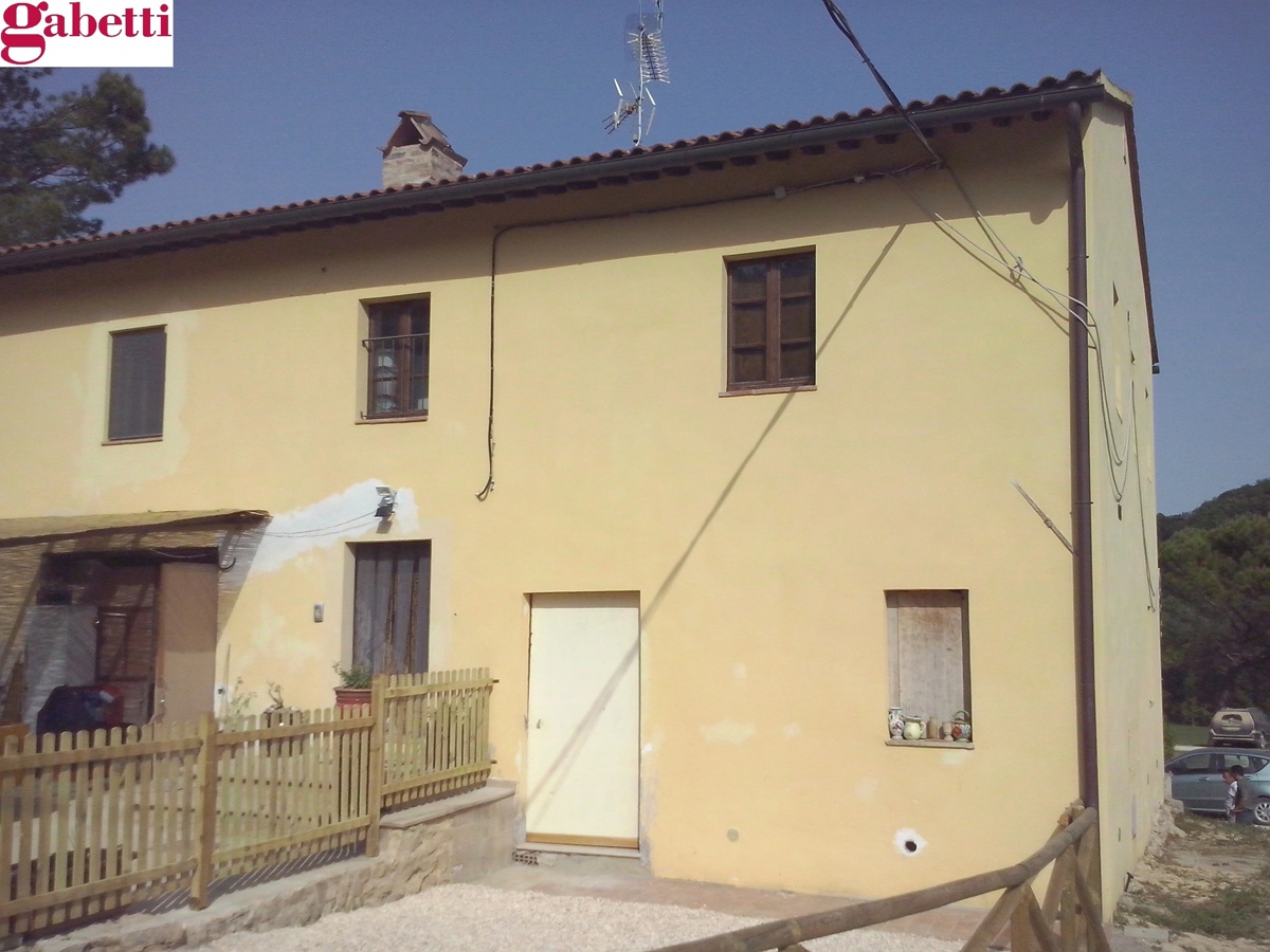 Soluzione Indipendente in vendita a San Gimignano, 4 locali, prezzo € 215.000 | PortaleAgenzieImmobiliari.it