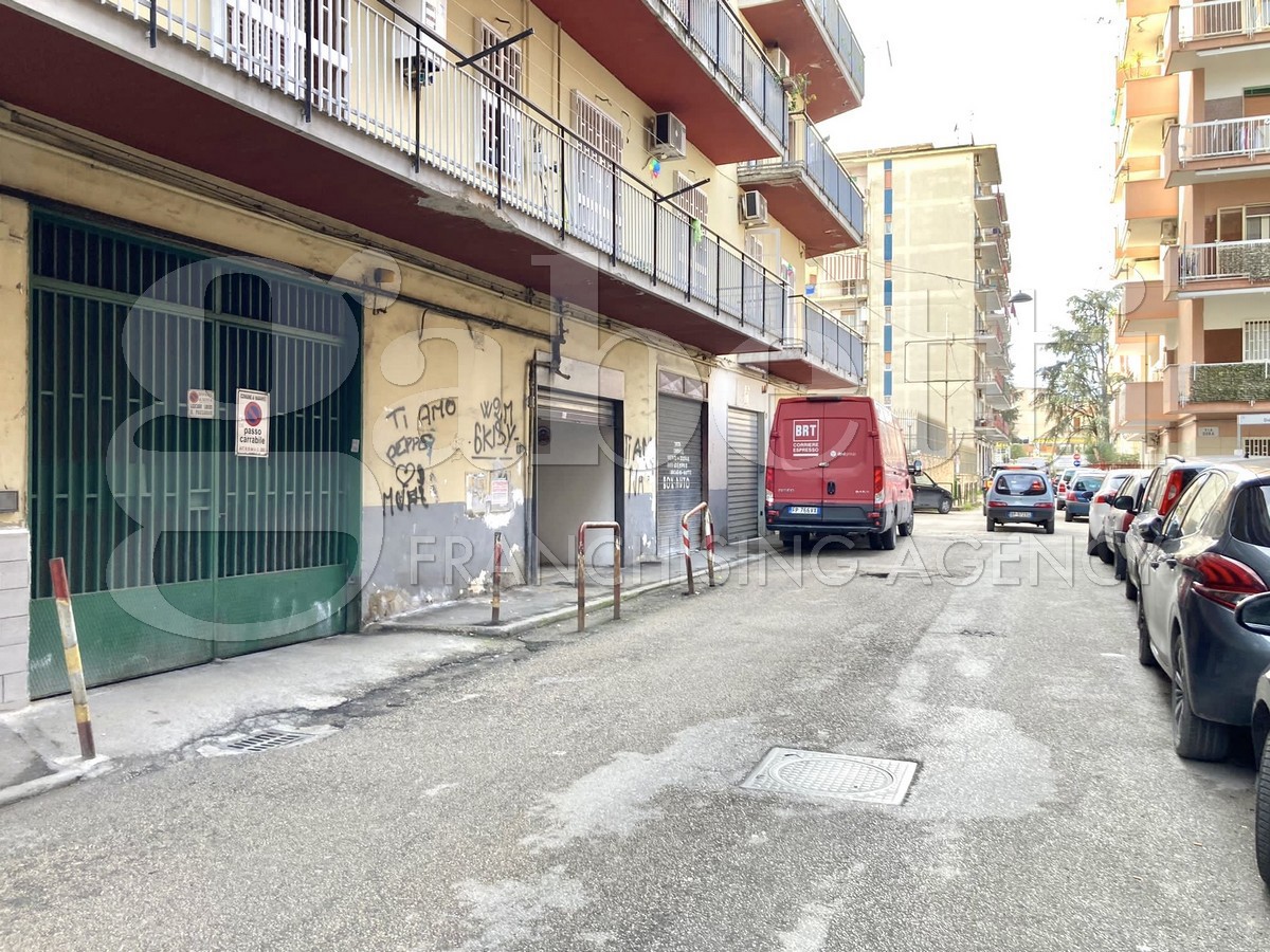 Box / Garage in vendita a Marano di Napoli