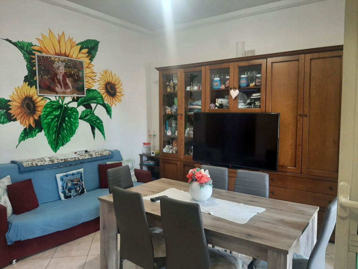 Appartamento in vendita a Nichelino, 3 locali, prezzo € 75.000 | PortaleAgenzieImmobiliari.it