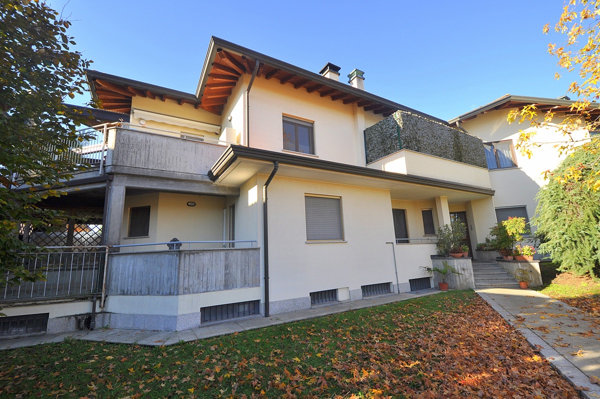 Appartamento in vendita a Inveruno, 2 locali, prezzo € 138.000 | PortaleAgenzieImmobiliari.it