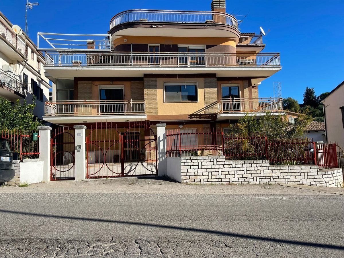Appartamento in vendita a Castelforte, 5 locali, prezzo € 130.000 | PortaleAgenzieImmobiliari.it