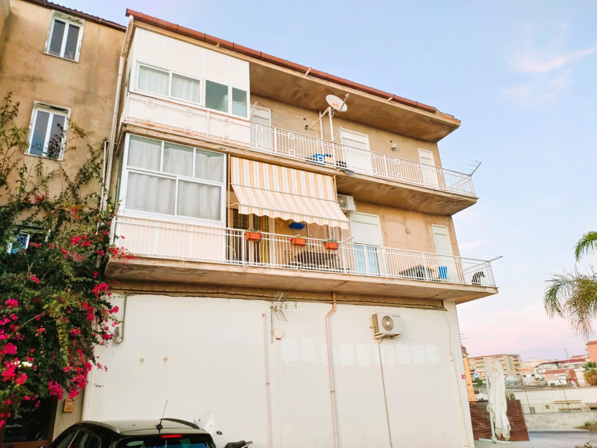 Appartamento in vendita a Agrigento, 4 locali, prezzo € 95.000 | PortaleAgenzieImmobiliari.it