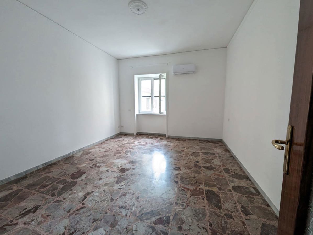 Appartamento in affitto a Bacoli, 3 locali, prezzo € 700 | PortaleAgenzieImmobiliari.it