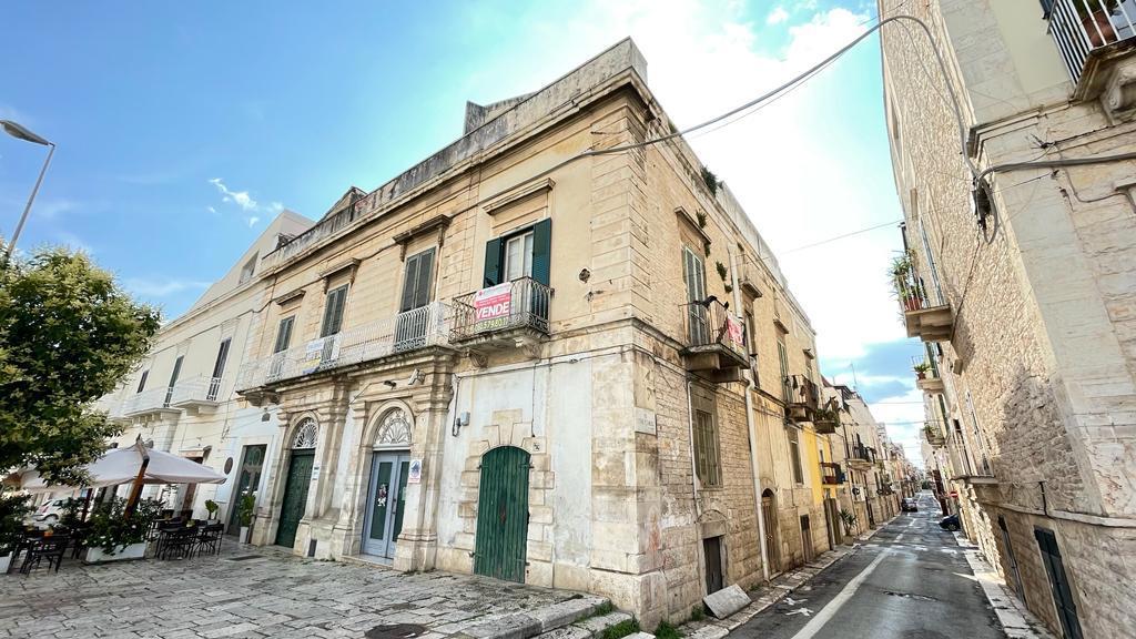 Appartamento in vendita a Ruvo di Puglia, 4 locali, zona ro, prezzo € 135.000 | PortaleAgenzieImmobiliari.it